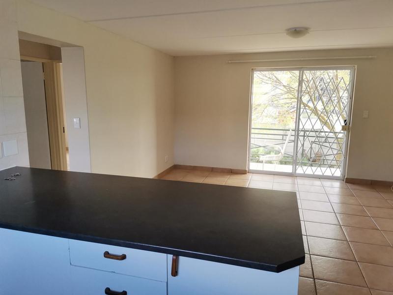 To Let 2 Bedroom Property for Rent in Vredekloof Western Cape